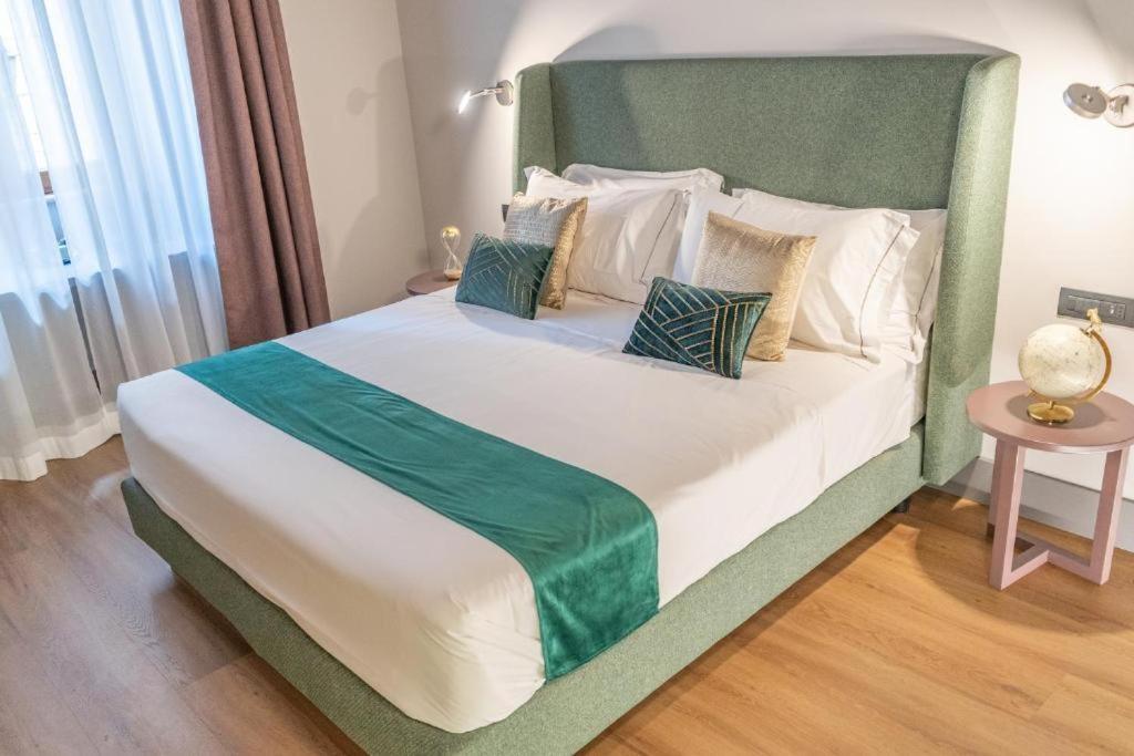 Castel Sant'Angelo Luxury Rooms & Tour — Фото 3